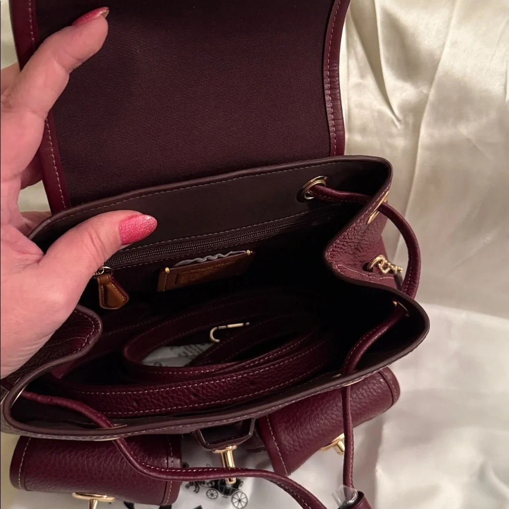 ♥️Coach NWT‎ Dark Wine Hadley Backpack with Turn Lock Closure & Gold Hardware